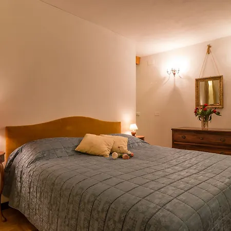 Emo Palace Grand Canal By Lionhost Apartament *