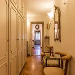 Emo Palace Grand Canal By Lionhost Apartment Venice