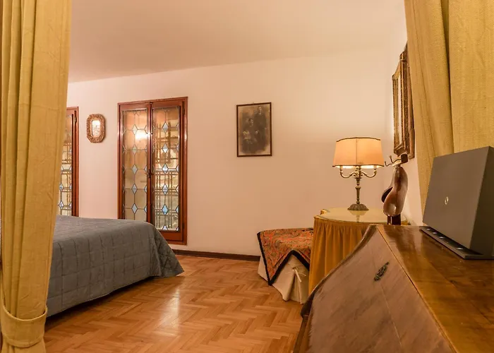 Apartmán Emo Palace Grand Canal By Lionhost *