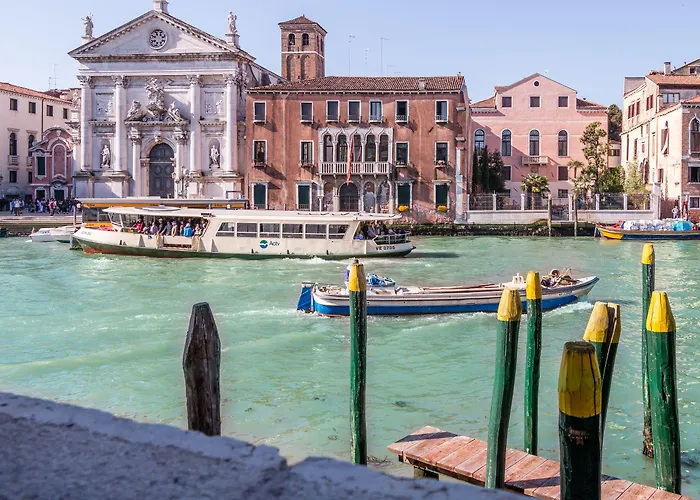 Emo Palace Grand Canal By Lionhost *