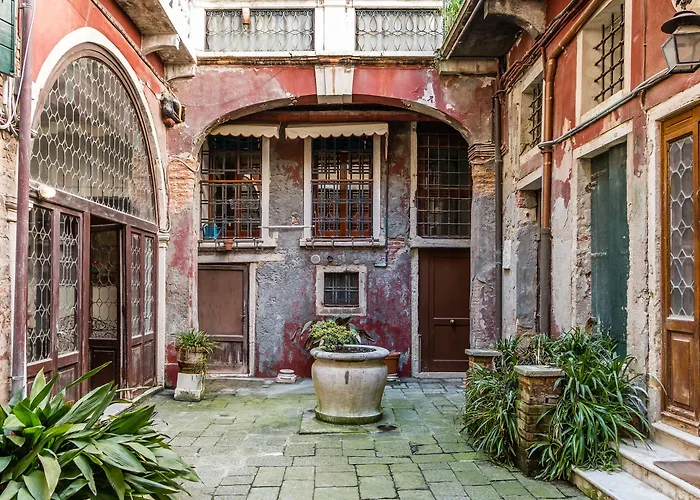 Apartamento Emo Palace Grand Canal By Lionhost