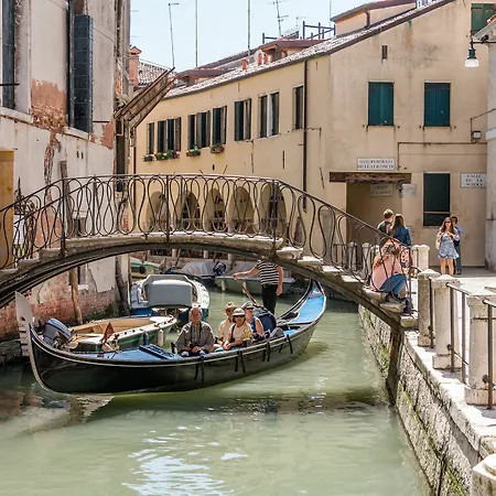Emo Palace Grand Canal By Lionhost * Venedig
